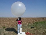 Doto launches sonde (J.Pinto, 2002-Jun-14)