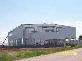 thumbnail of hangar construction photo (2,908 byte jpg)