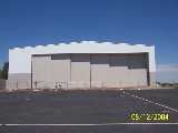 thumbnail of hangar construction photo (2,628 byte jpg)